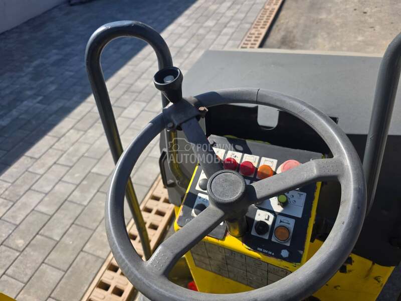 BOMAG bw 80