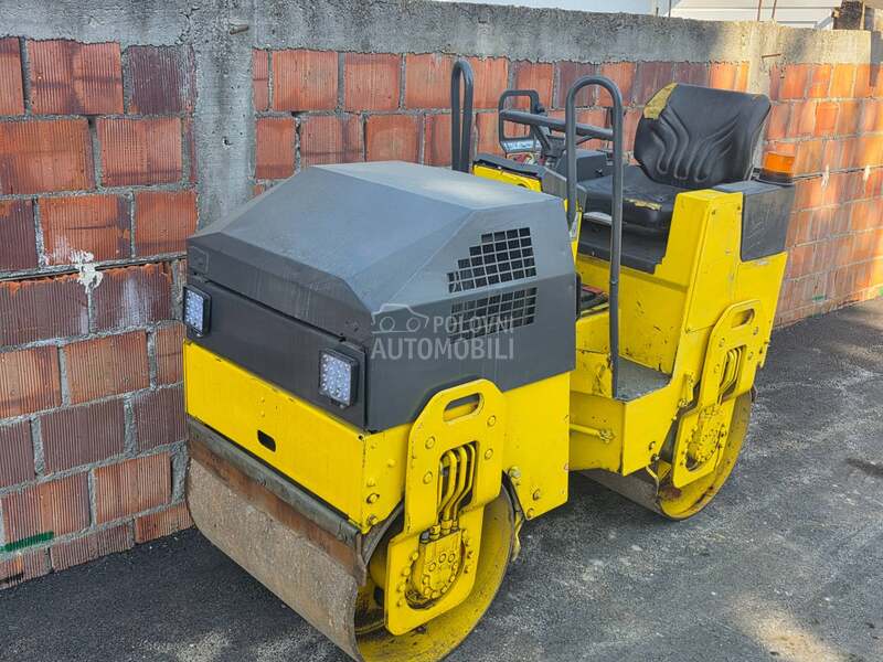 BOMAG bw 80