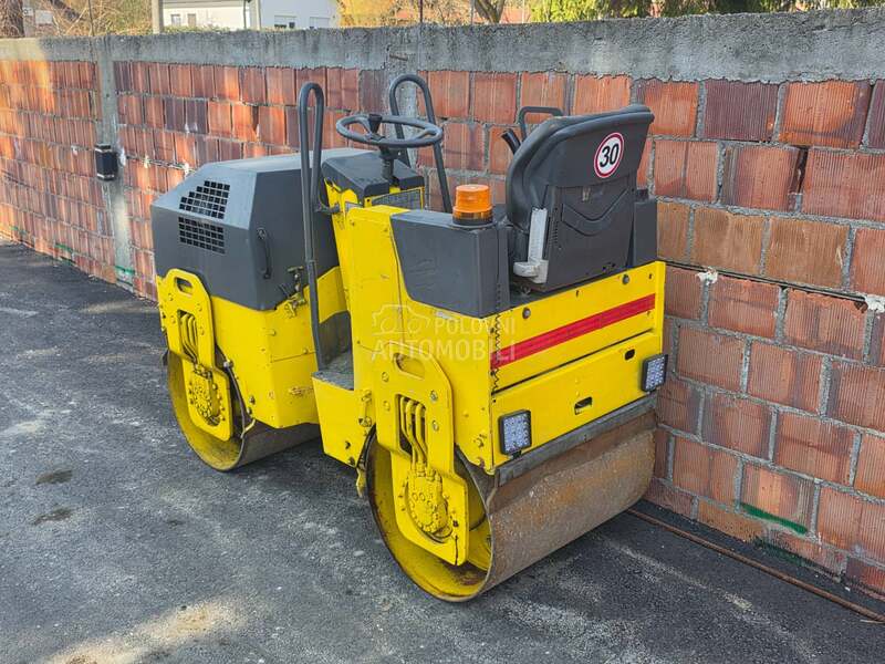 BOMAG bw 80