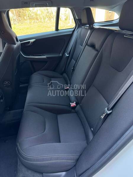 Volvo V60 CH  AUT.