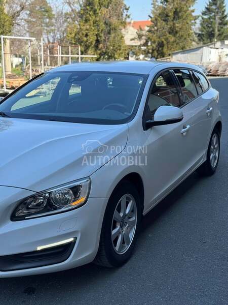 Volvo V60 CH  AUT.