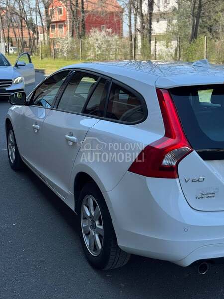 Volvo V60 CH  AUT.