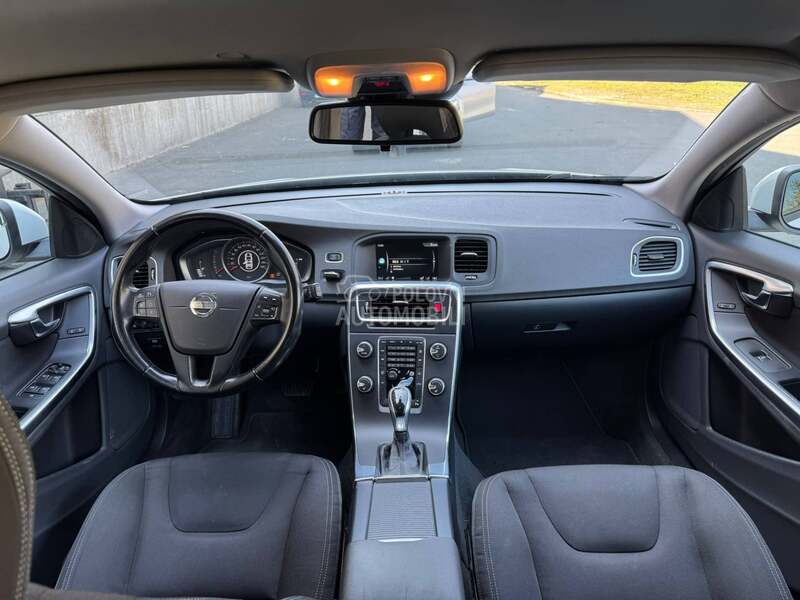 Volvo V60 CH  AUT.