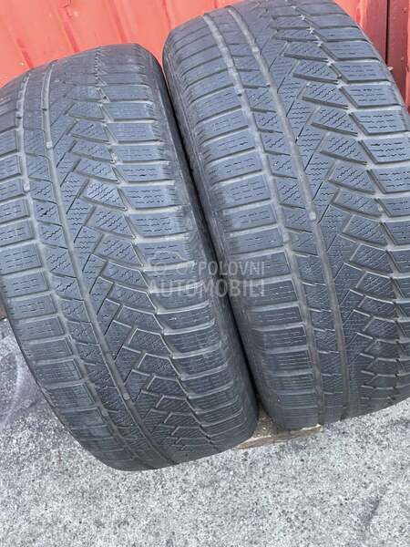 Continental 225/55 R17 Zimska