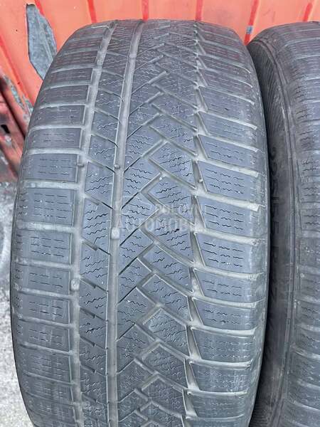 Continental 225/55 R17 Zimska