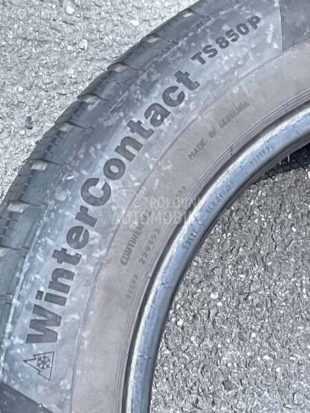 Continental 225/55 R17 Zimska