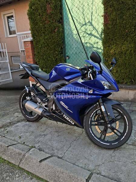 Yamaha r125