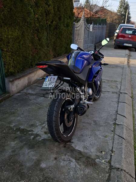 Yamaha r125