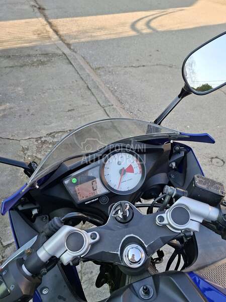 Yamaha r125
