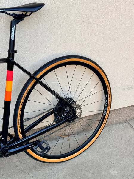 Serious GRAFIX pro 28