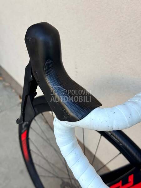 Giant Defy Carbon 28