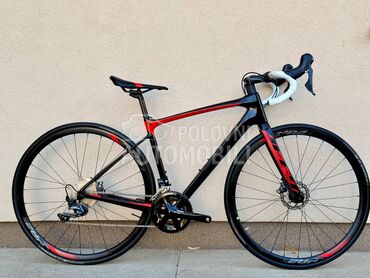 Giant Defy Carbon 28