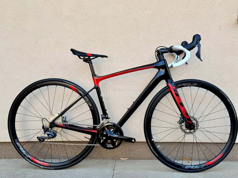 Giant Defy Carbon 28