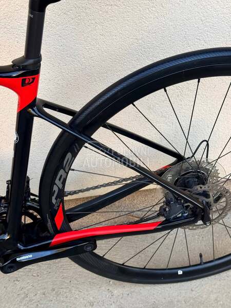 Giant Defy Carbon 28