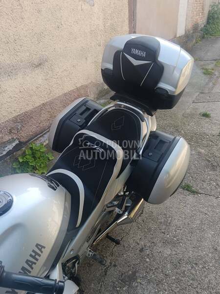 Yamaha FJR 1300