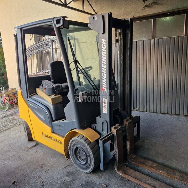 Jungheinrich TFG 316 s