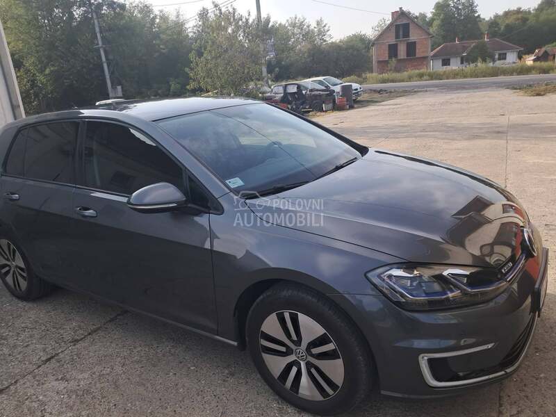 Volkswagen Golf 7 E GOLF