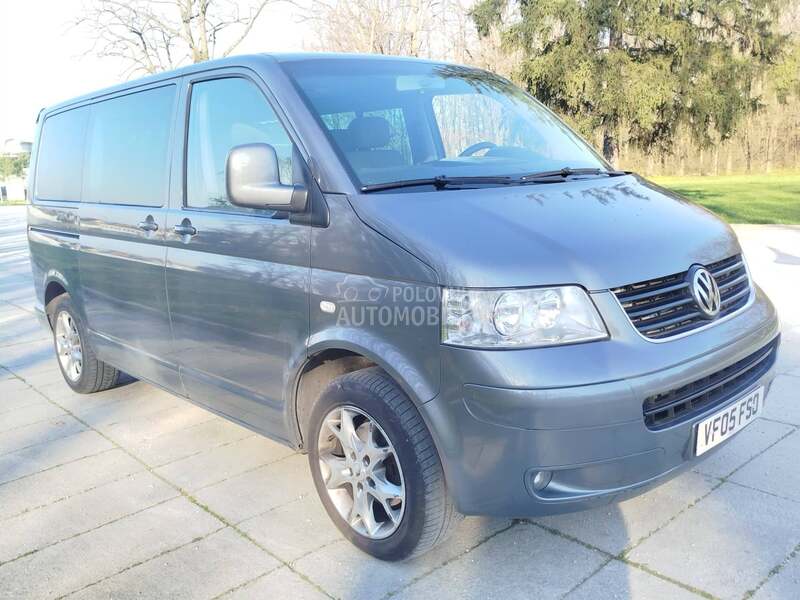 Volkswagen Multivan T5 LEVI VOLAN