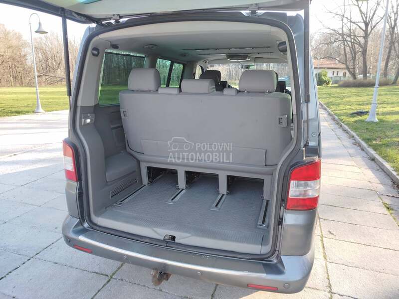 Volkswagen Multivan T5 LEVI VOLAN