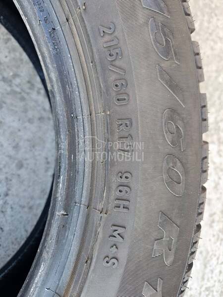 Pirelli 215/60 R17 Zimska
