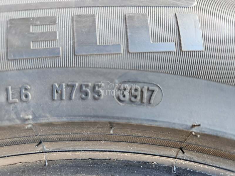 Pirelli 215/60 R17 Zimska