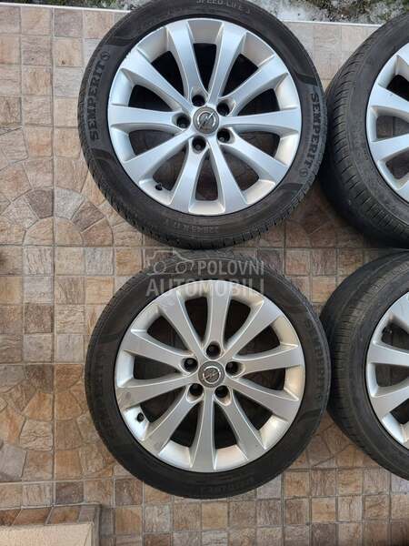 Semperit 215/45 R17 Letnja