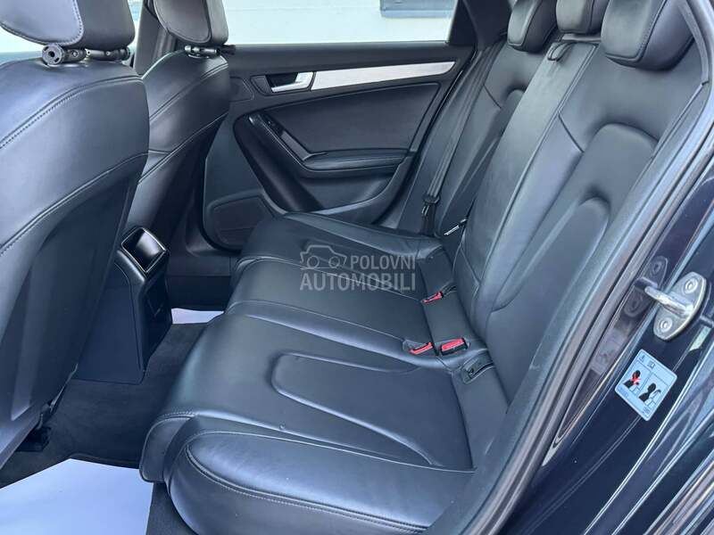 Audi A4 S LINE/LED/KOŽA/NAV