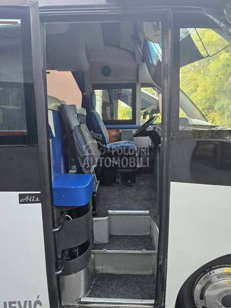 Mercedes Benz Vario 818D