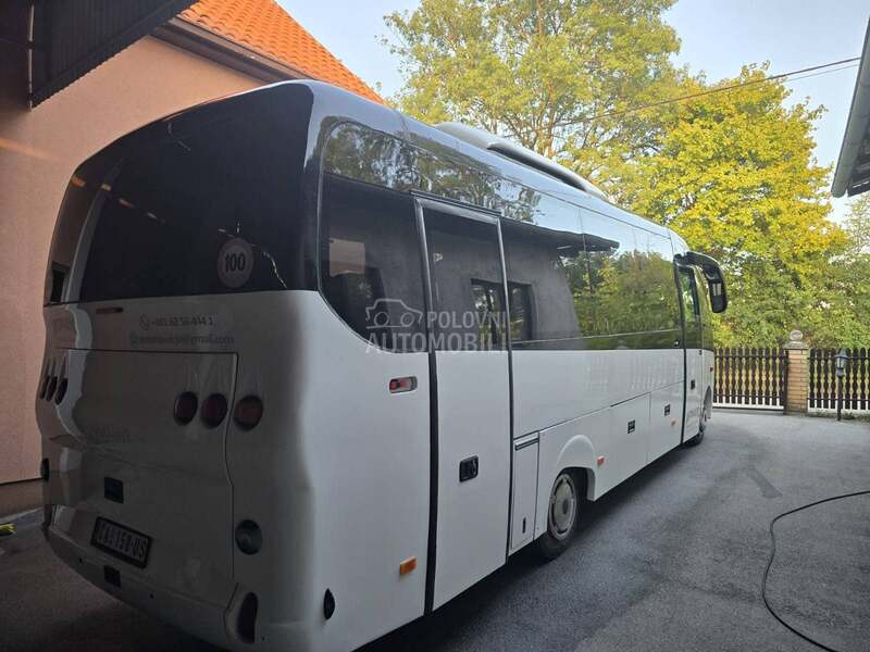 Mercedes Benz Vario 818D