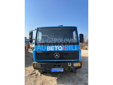 Mercedes Benz 1524