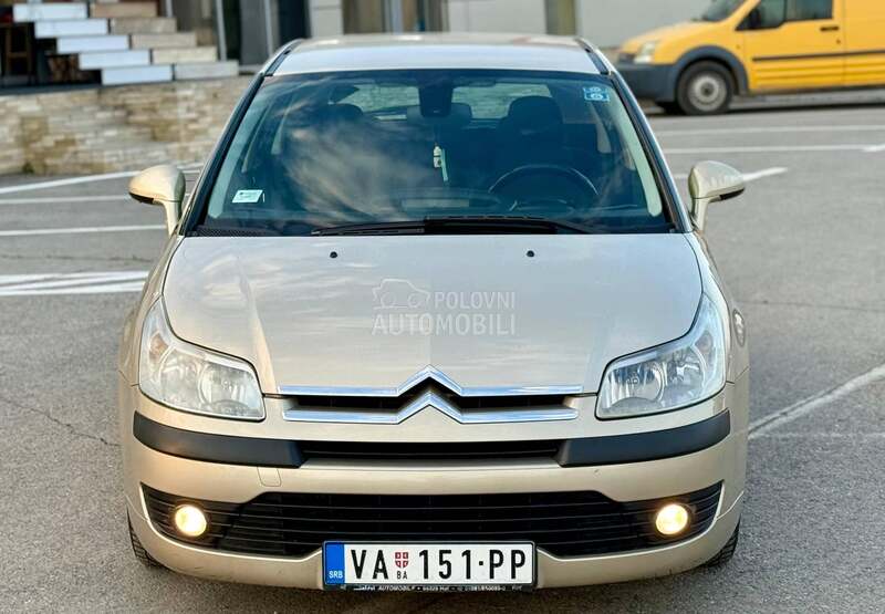 Citroen C4 1.4b