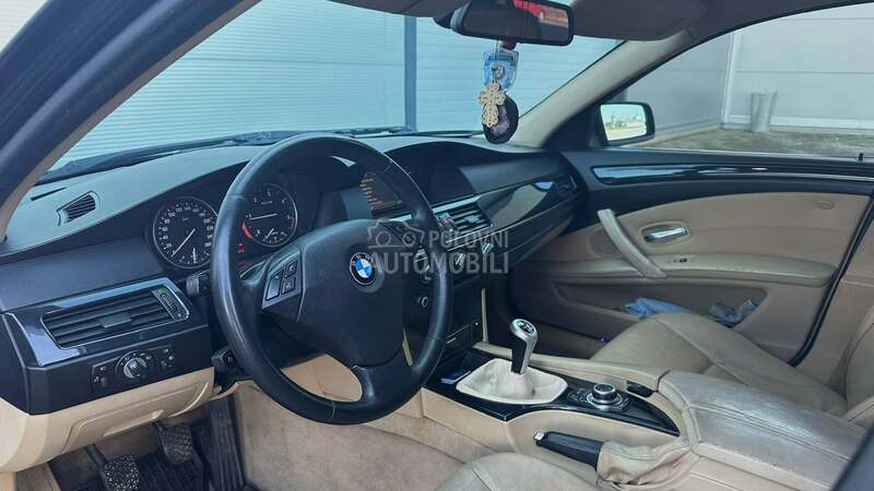 BMW 520 