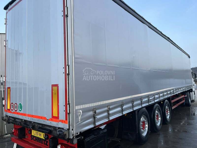 Schmitz CARGOBULL