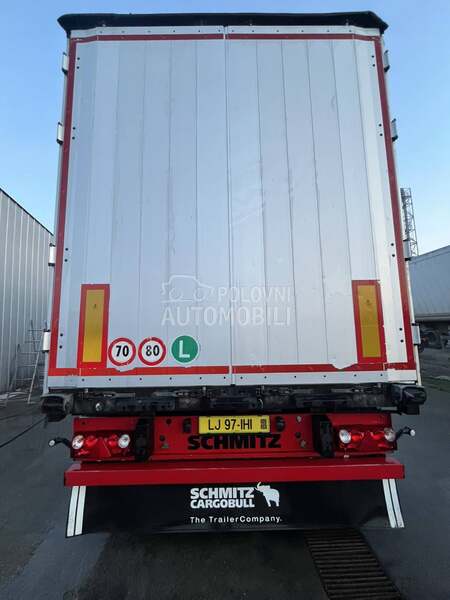 Schmitz CARGOBULL