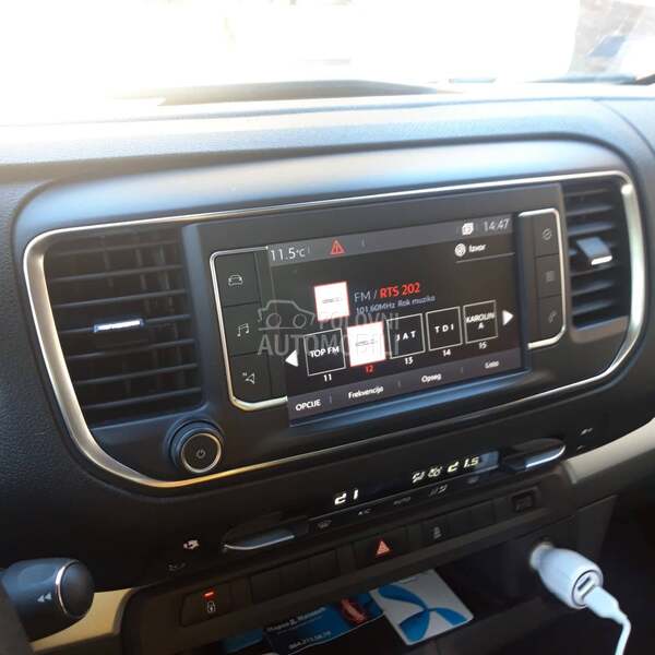 Citroen Jumpy space tourer