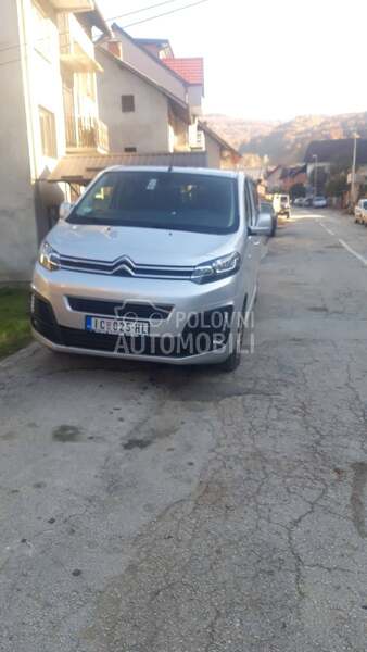 Citroen Jumpy space tourer