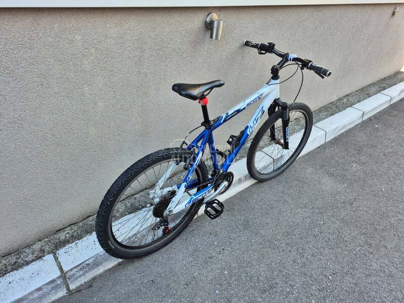 Scott voltage yz3 L
