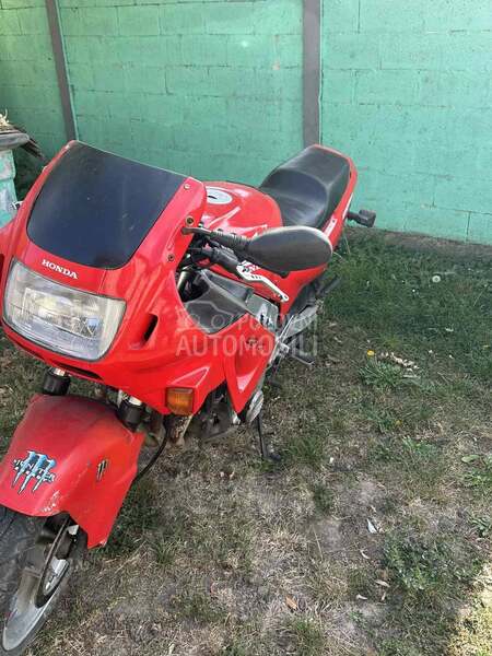 Honda CBR600F + Shoei