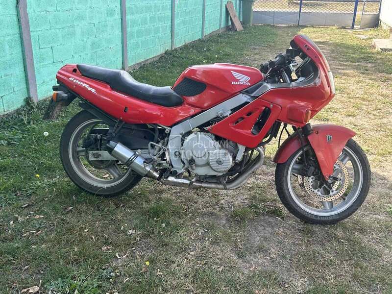 Honda CBR600F + Shoei