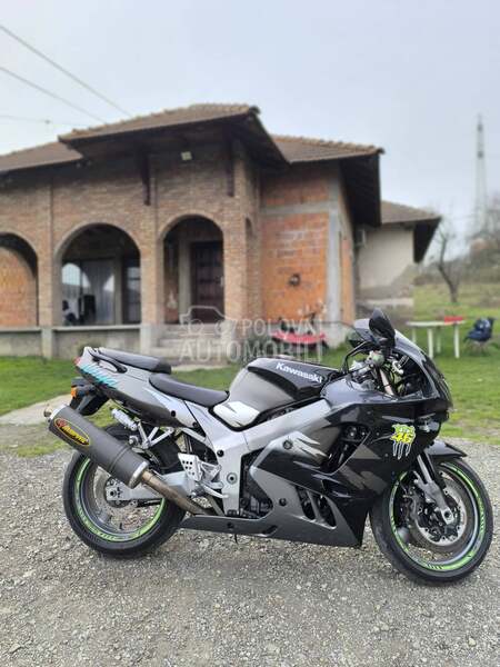 Kawasaki ZX9R