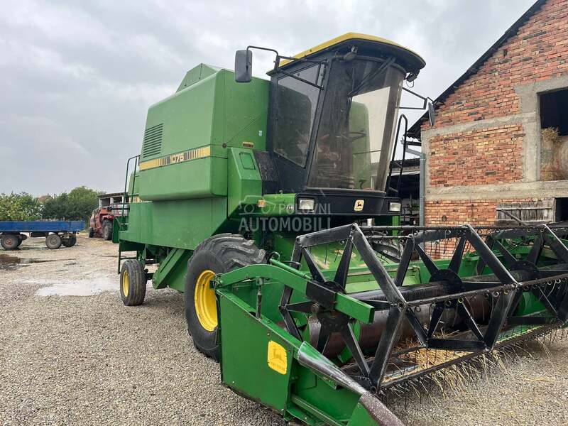 John Deere 1075