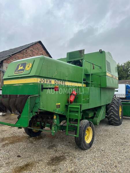 John Deere 1075