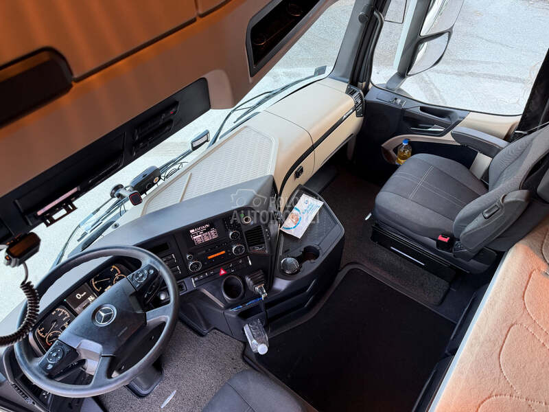 Mercedes Benz Actros 2545