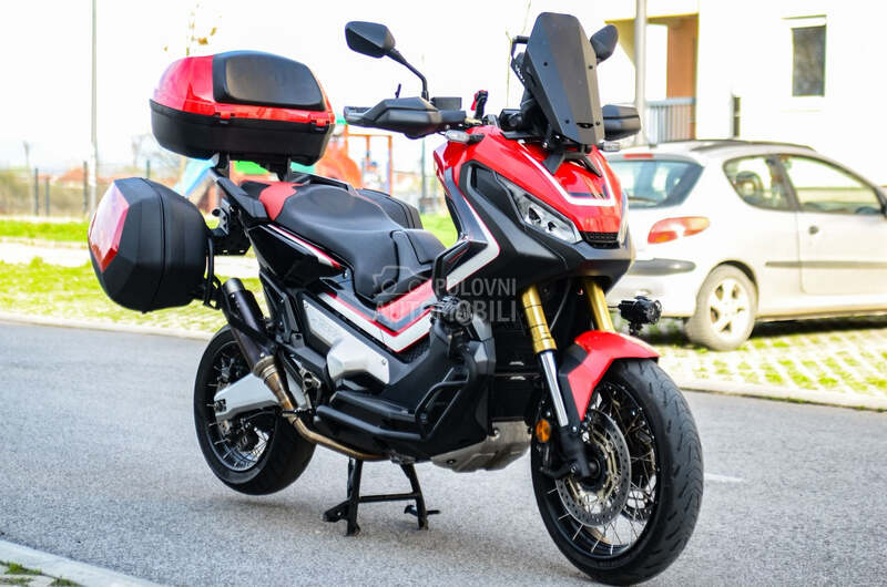 Honda x adv 750