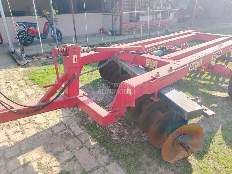 Tanjirača Komerc Tara