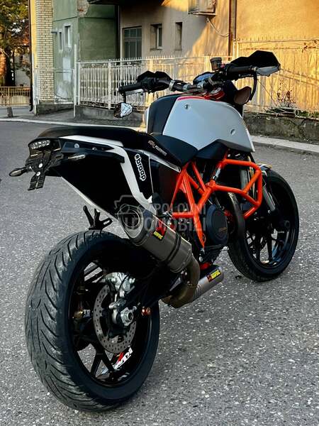 KTM 690R Duke