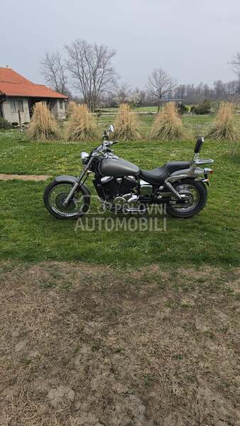 Honda VT750DC black widow