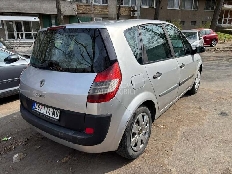 Renault Scenic 