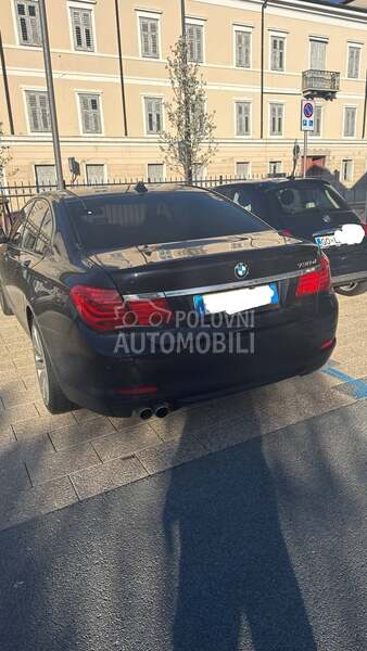 BMW 730 