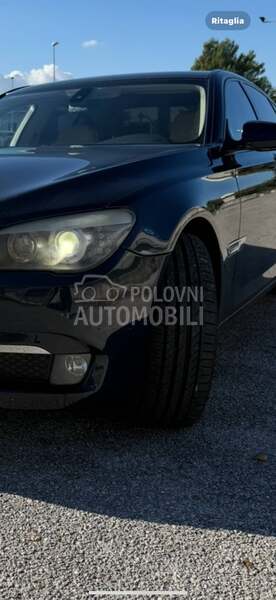 BMW 730 